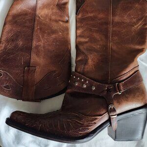 MIA, Size 6.5, Brown, GUC, Leather, Cowboy Boots, Pointed Toe, Studs